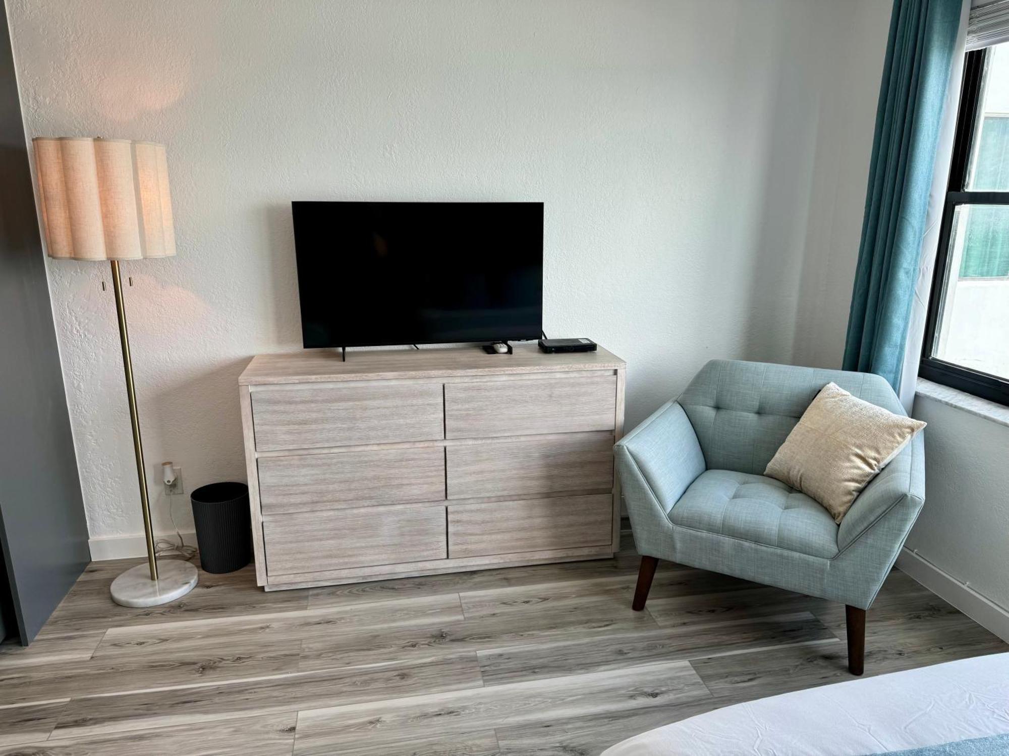 Appartement Directly On The With Pool & Ocean View