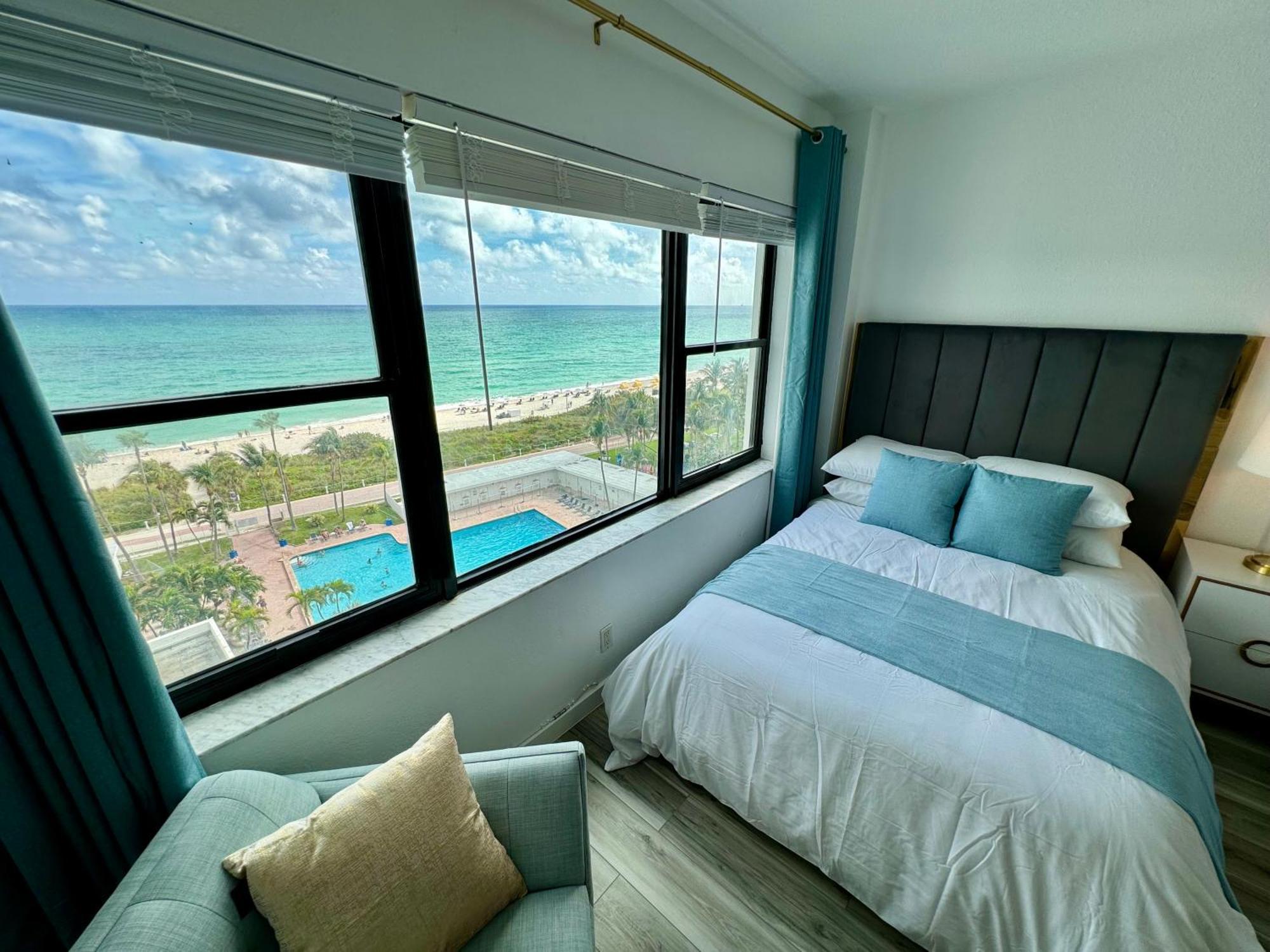 Appartement Directly On The With Pool & Ocean View *