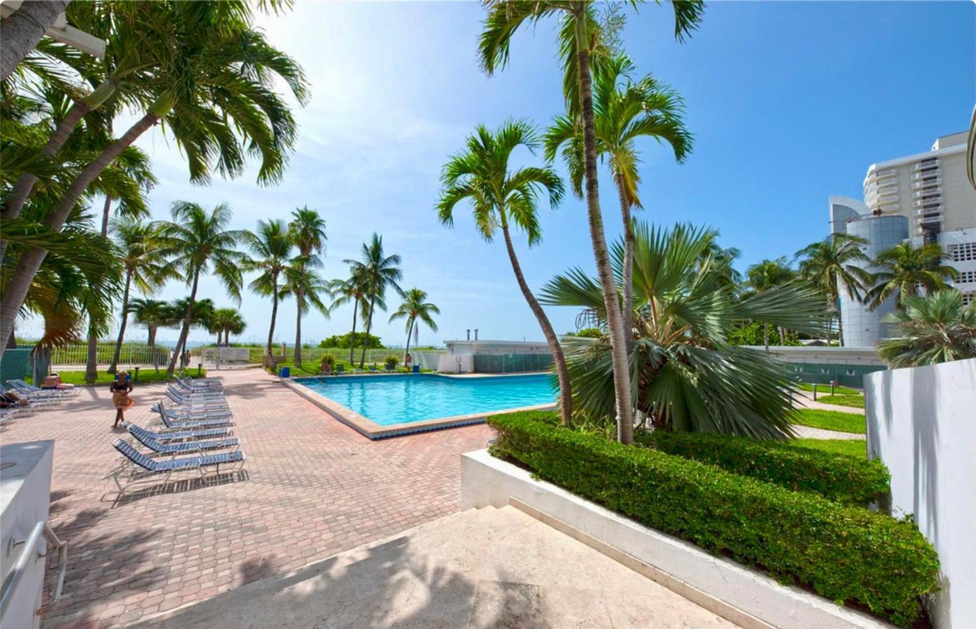Appartement Directly On The With Pool & Ocean View Miami Beach